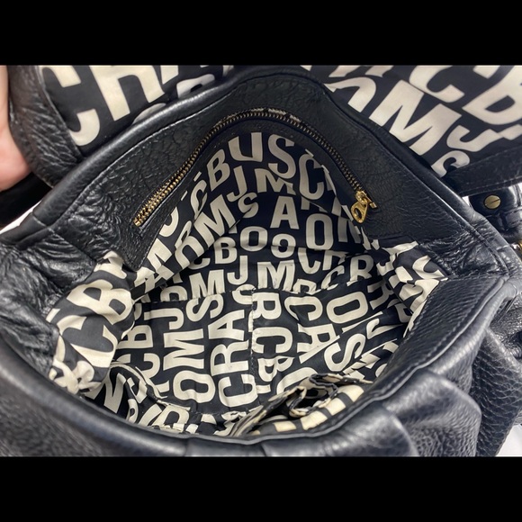 Marc by Marc Jacobs Black Leather Purse - Picture 7 of 11